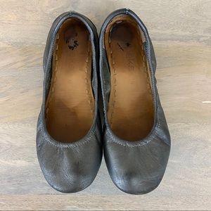 Metallic Pewter/Grey TIEKS - women's size 6